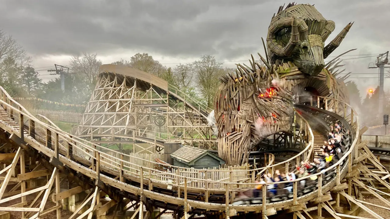 Alton Towers: Guía Completa para una Visita Exitosa en el Parque Temático Más Discutido