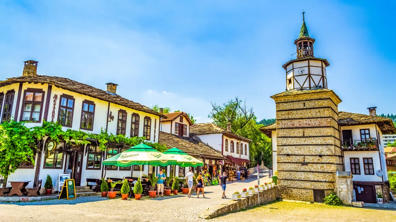 Bulgaria: Un Destino Europeo Singular – Historia, Cultura y Aventuras Auténticas