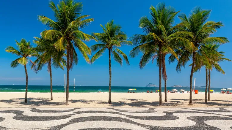 Copacabana: La Joya Eterna de Río de Janeiro y Centro del Turismo en Brasil