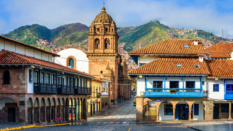 Cuzco Económico: Descubre la Cuna del Imperio Inca como Viajero Inteligente
