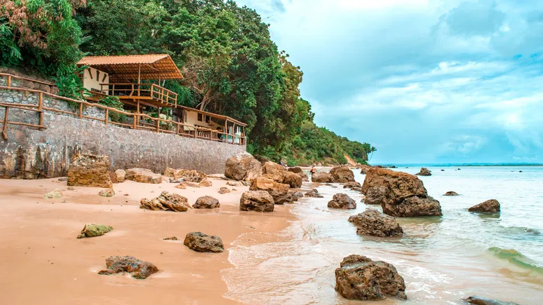 Explora las Joyas Ocultas de Sudamérica: Un Viaje por sus Islas Más Impresionantes