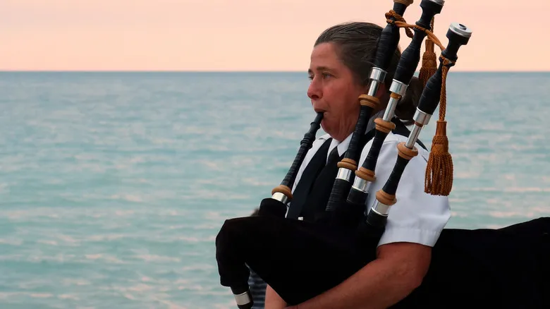 Kincardine, Ontario: Un Destino con Alma Escocesa y Aventuras en el Lago Hurón