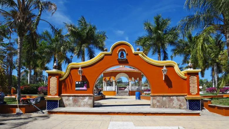 Lo de Marcos: Paraíso Escondido en la Riviera Nayarit para un Retiro Inolvidable