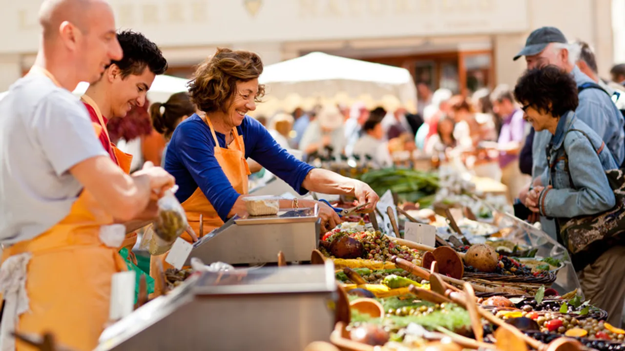 Lyon: Capital Gastronómica de Francia y su Festival de Comida Callejera Imprescindible