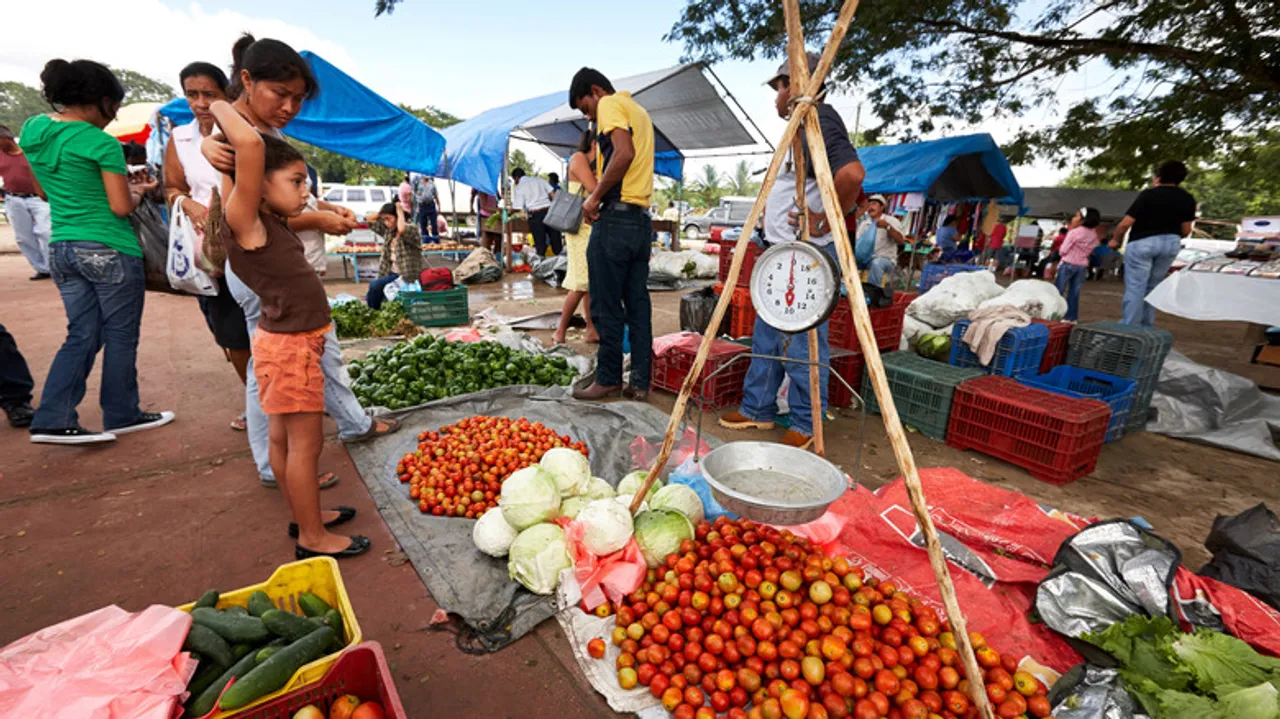 Mercado de San Ignacio: Un Tesoro Cultural y Vibrante en el Corazón de Belice