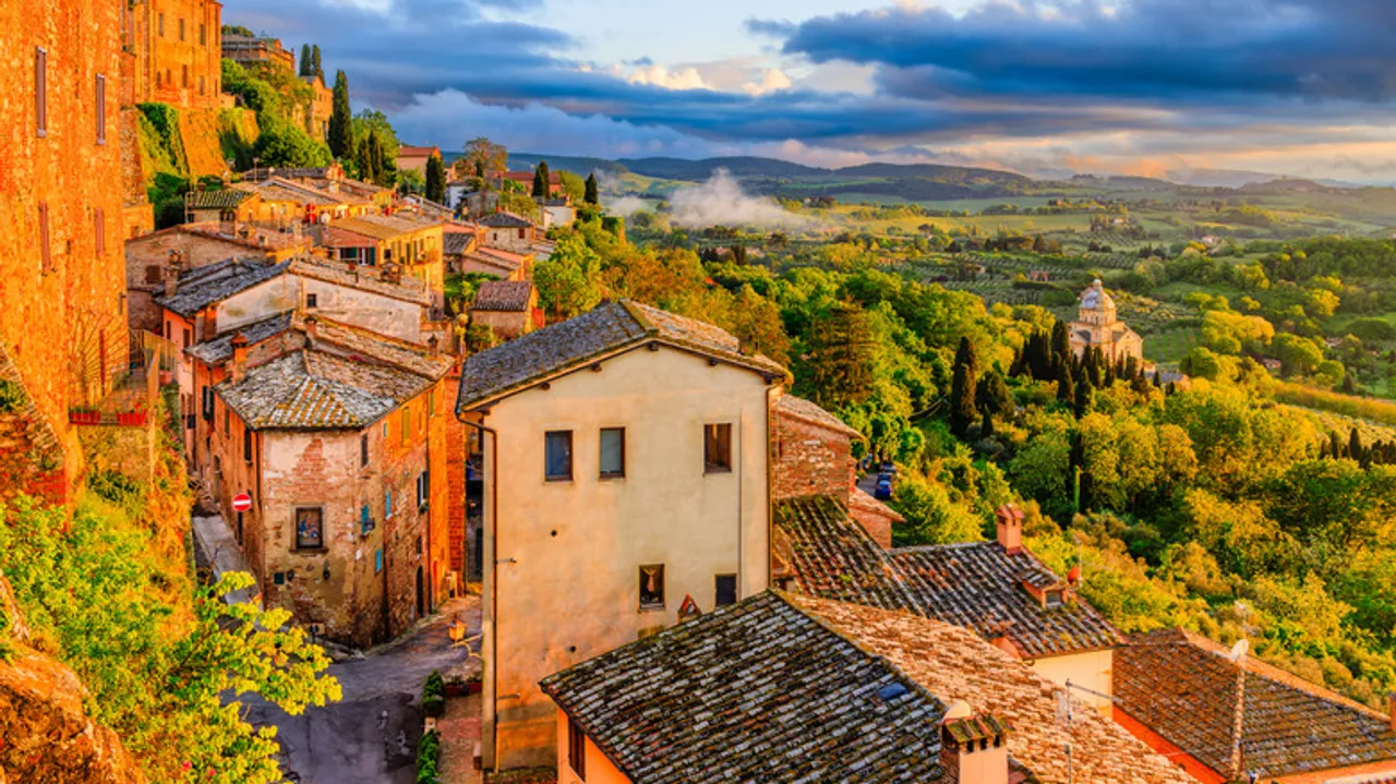 Montepulciano: Encanto Eterno de la Toscana y Su Prestigioso Vino Nobile