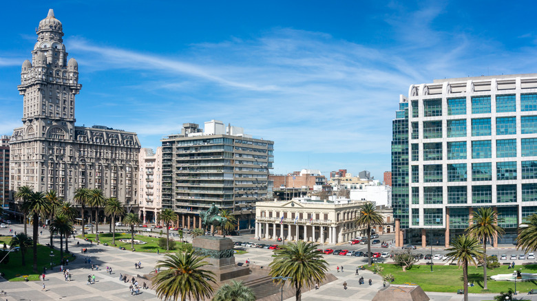 Montevideo: El Paraíso Oculto para Nómadas Digitales en Sudamérica