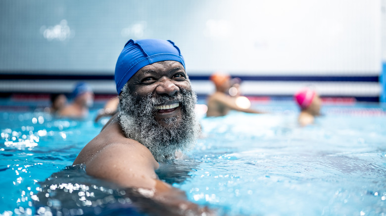 Normas de Indumentaria en Piscinas de Francia: Guía Esencial para Viajeros