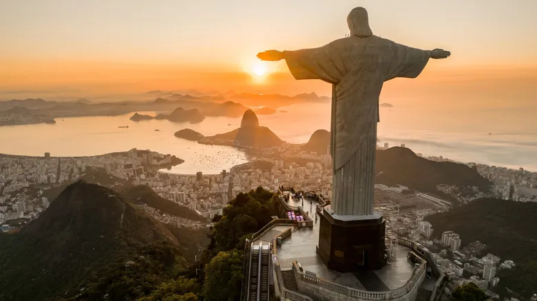Parque Nacional da Tijuca: Naturaleza Imponente y Aventuras Urbanas en el Corazón de Río de Janeiro