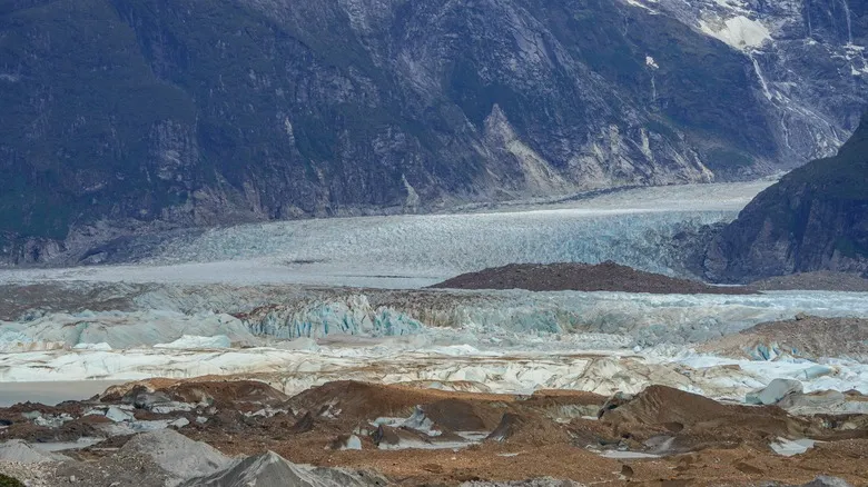 Patagonia Chilena: Explorando el Impresionante Glaciar San Valentín y el Parque Nacional Laguna San Rafael
