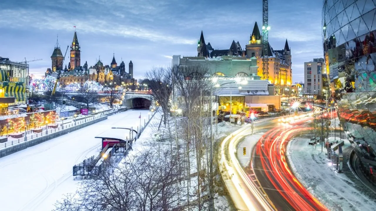 Patinaje en el Canal Rideau: La Experiencia Invernal Icónica de Ottawa