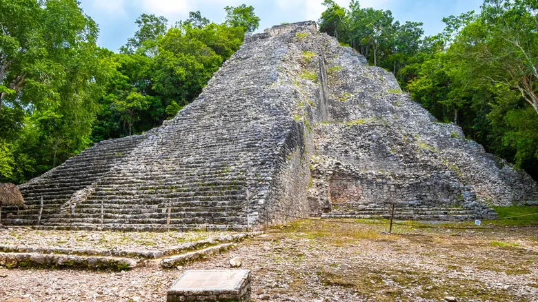 Pirámides Antiguas de México: Una Guía Definitiva de Sitios Arqueológicos Imprescindibles