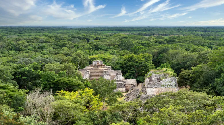 Pirámides Antiguas de México: Una Guía Definitiva de Sitios Arqueológicos Imprescindibles