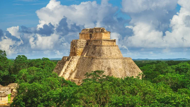 Pirámides Antiguas de México: Una Guía Definitiva de Sitios Arqueológicos Imprescindibles