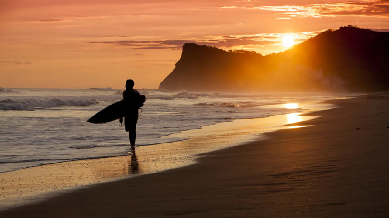 Playa Maderas, Nicaragua: Guía Definitiva para Surfistas y Amantes de la Naturaleza