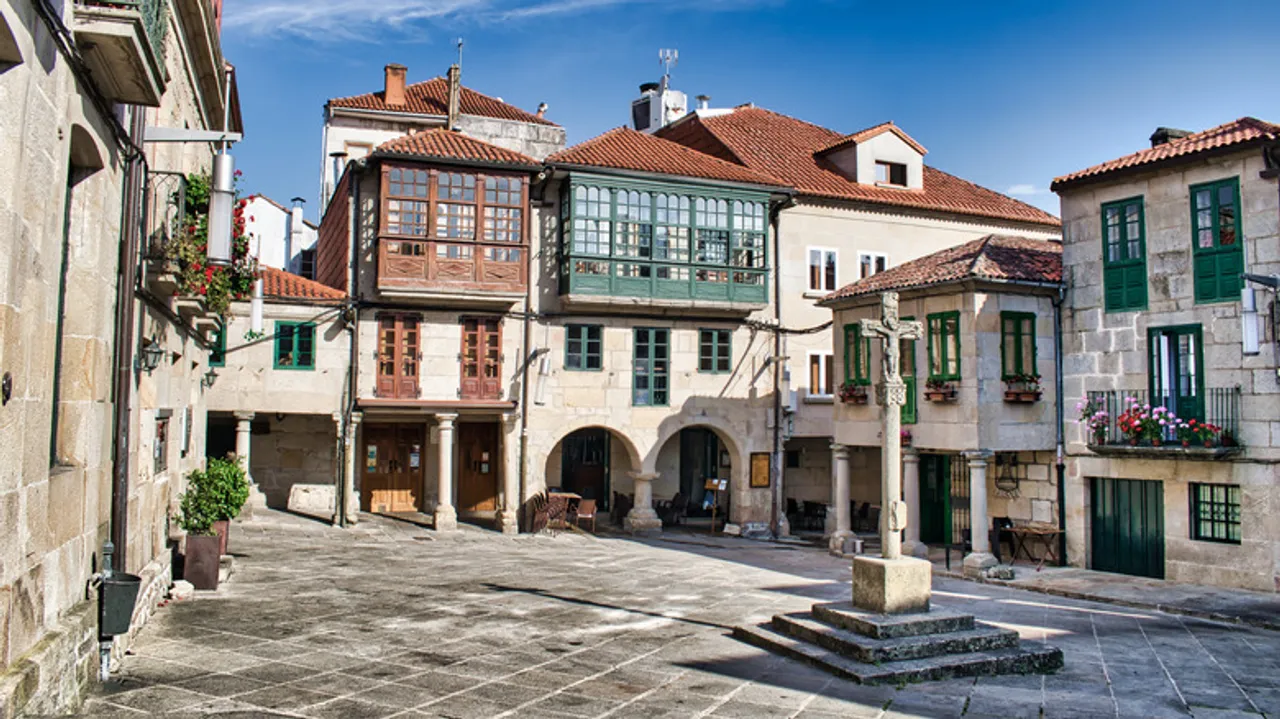 Pontevedra, España: Un Faro de Sostenibilidad Urbana y Movilidad Peatonal