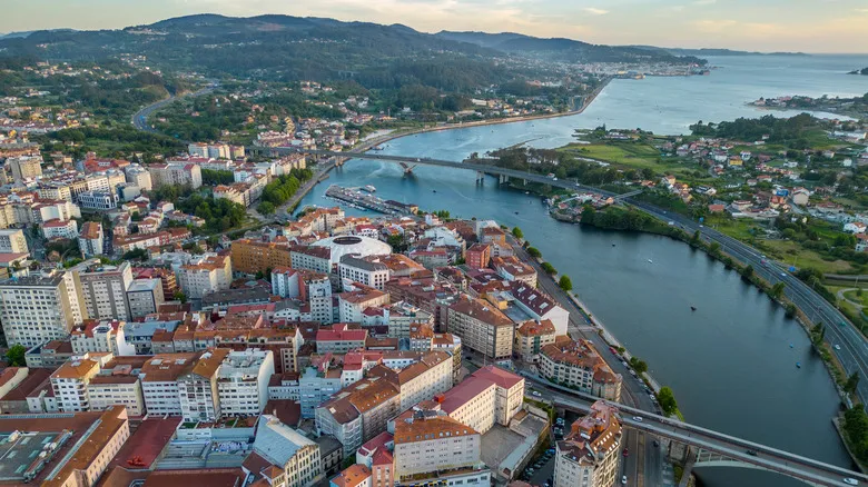 Pontevedra, España: Un Faro de Sostenibilidad Urbana y Movilidad Peatonal