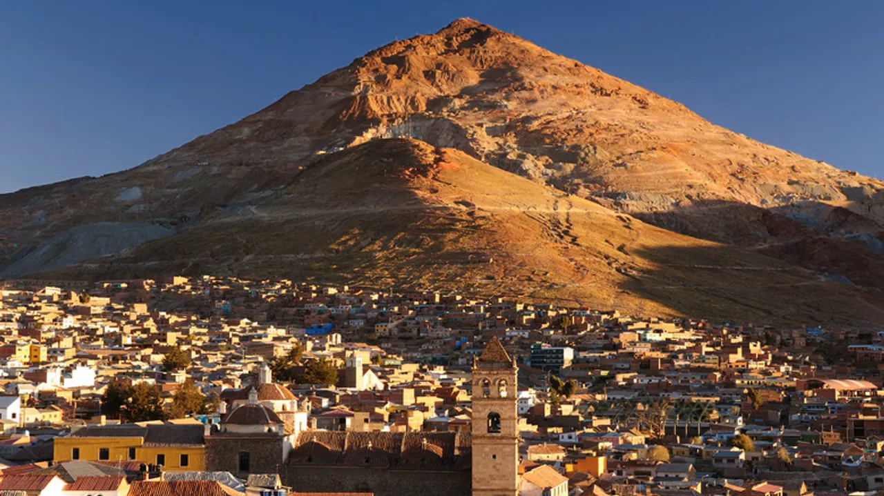 Potosí, Bolivia: Tesoro Colonial, Historia Minera y Turismo Ético en el Cerro Rico