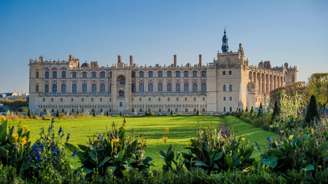 Saint-Germain-en-Laye: Un Escape Emblemático Cerca de París con Historia y Encanto Real
