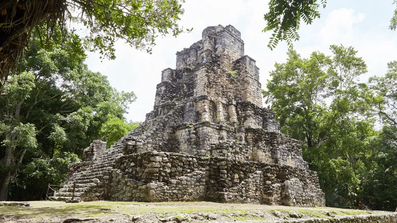 Sian Ka&#x27;an: Un Santuario de Biodiversidad y Aventura en la Riviera Maya