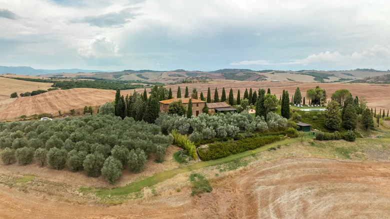 Val d&#x27;Orcia: Descubre el Tesoro Escondido de la Toscana, Paisaje UNESCO y Sabores Ancestrales