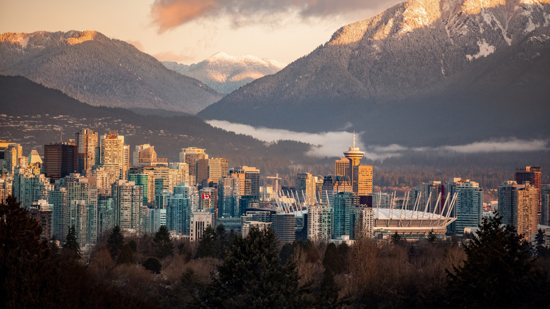 Vancouver para el Viajero Solo: Una Guía Completa de Seguridad y Aventuras